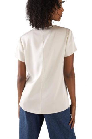 CALVIN KLEIN LW SHINY SATIN SS BLOUSE EGRET