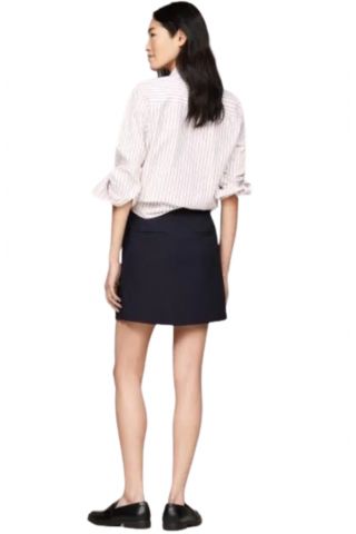 TOMMY HILFIGER CORE STRAIGHT SHORT SKIRT DW5