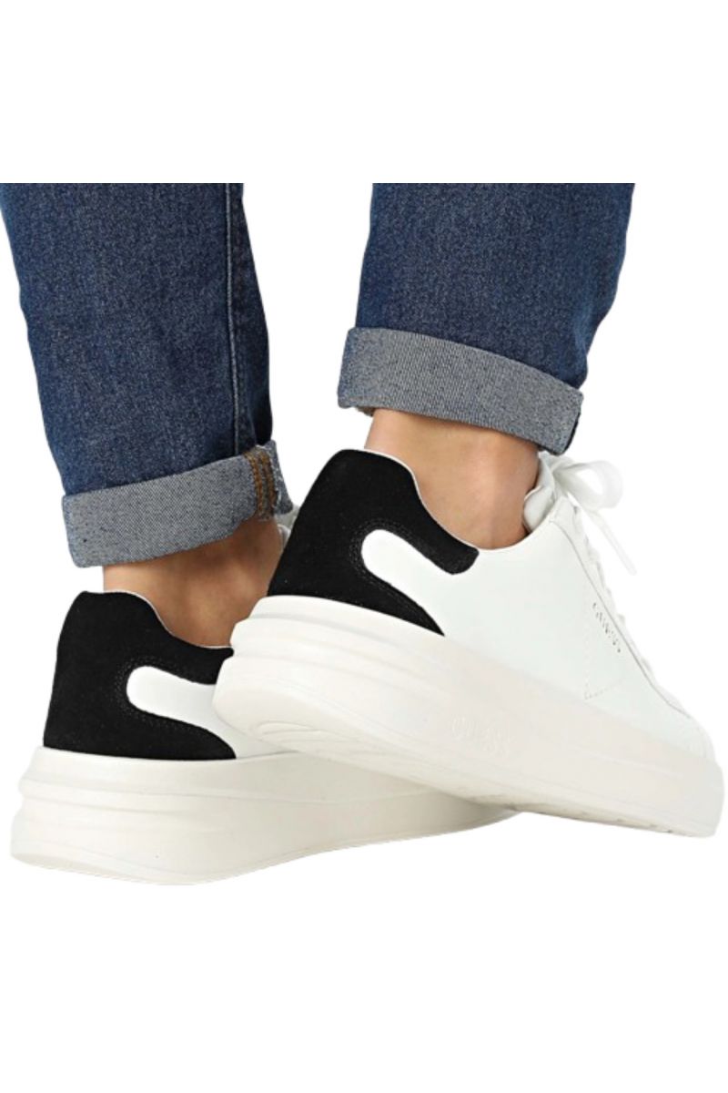 GUESS ELBINA LEATHER SNEAKERS WHITE WITH BLACK