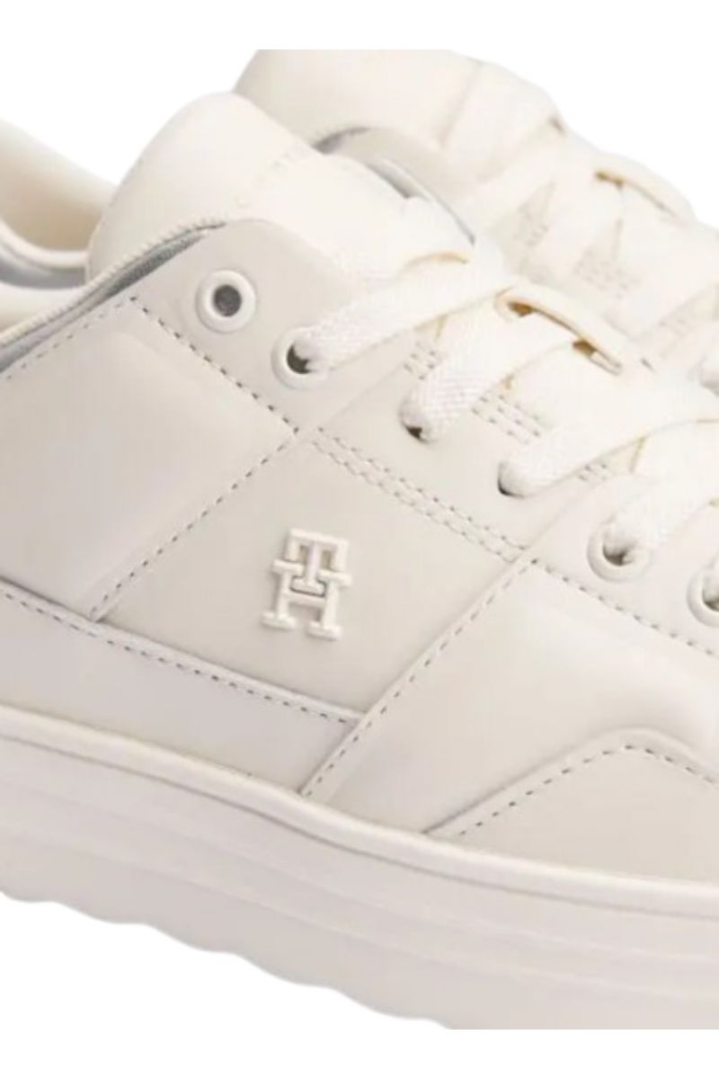 TOMMY HILFIGER FEMININE BASKET SNEAKER IVORY PETAL