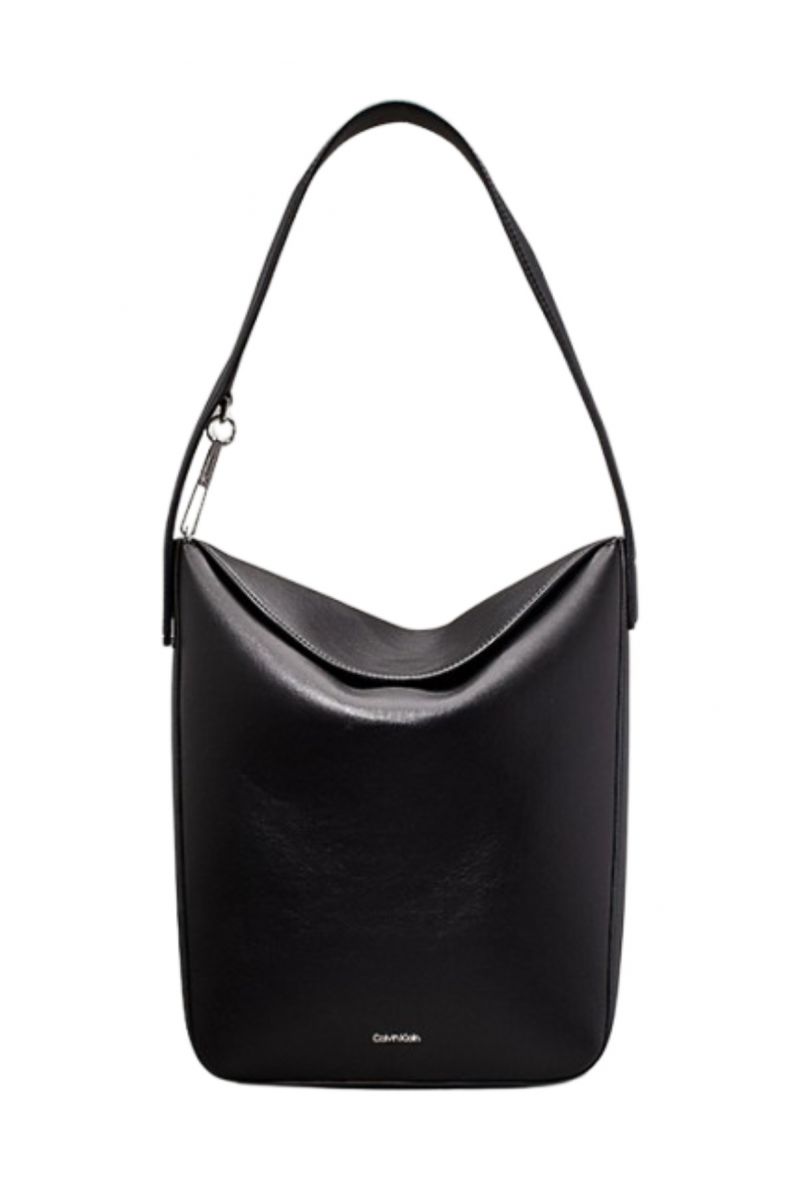 CALVIN KLEIN SOFT SCULPT BUCKET BAG BLACK BEH