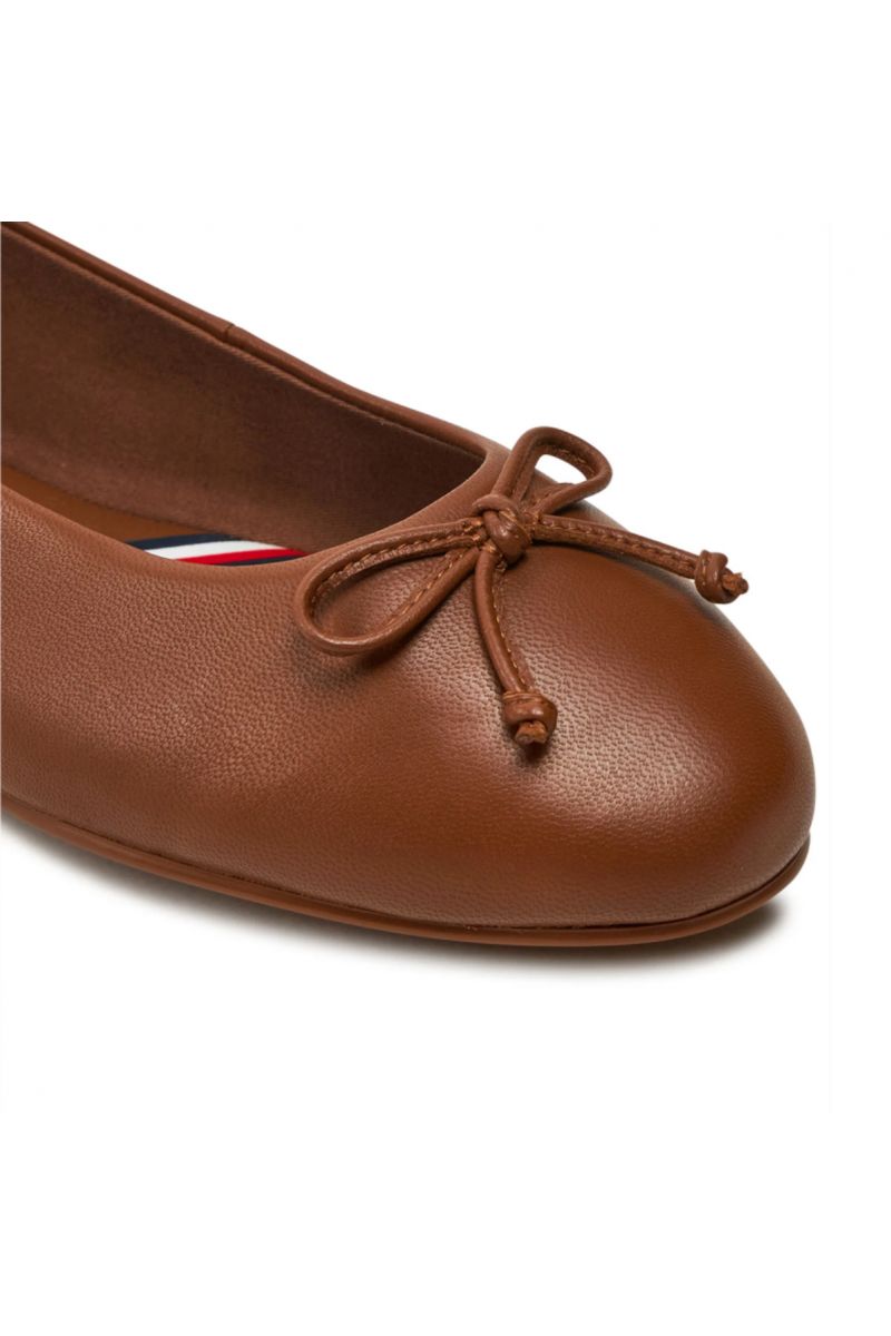 TOMMY HILFIGER ESSENTIAL CHIC BALLERINA BROWN SUEDE