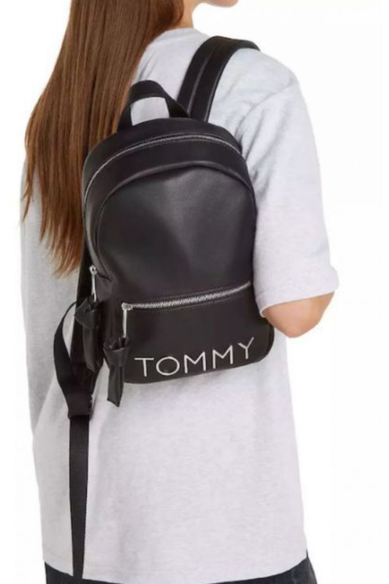 TOMMY HILFIGER TJW BOLD BACKPACK BLACK BDS