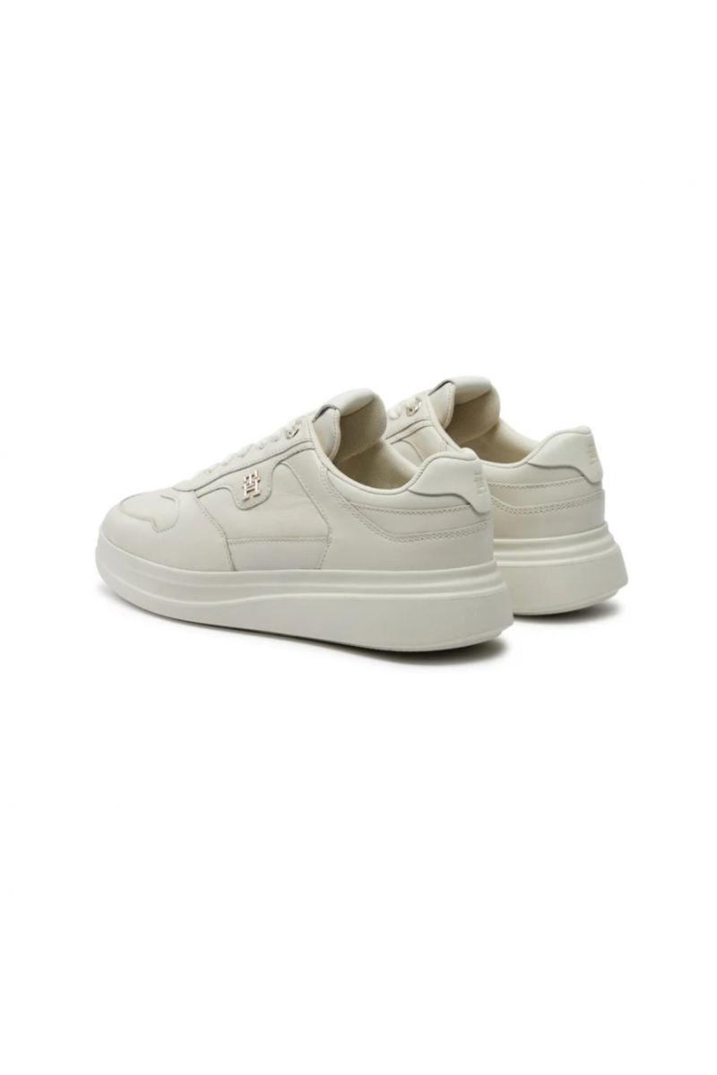 TOMMY HILFIGER LUX POINTY COURT SNEAKER ANCIENT WHITE