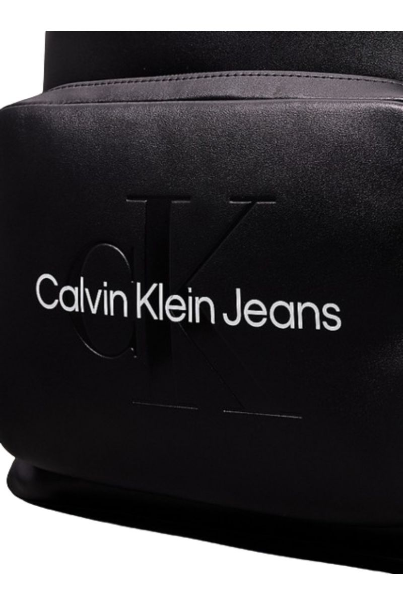 CALVIN KLEIN SCULPTED CAMPUS BP40 MONO BLACK 0GQ