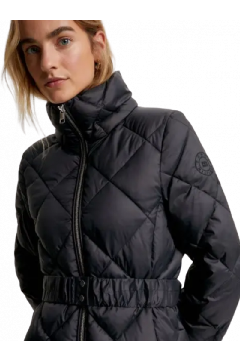 TOMMY HILFIGER - ELEVATED BELTED QUILTED JACKET