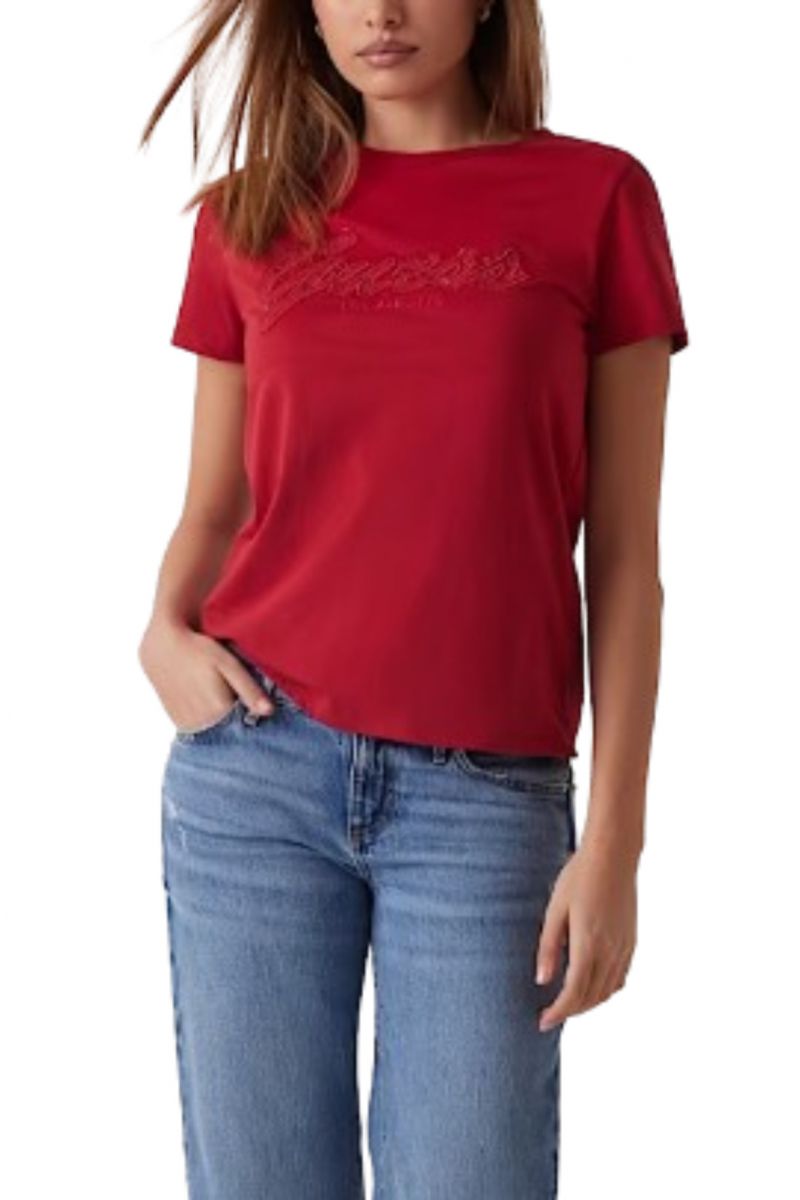 GUESS - SS SCRIRT LACE LOGO EASY TEE WINE-RED - 357497